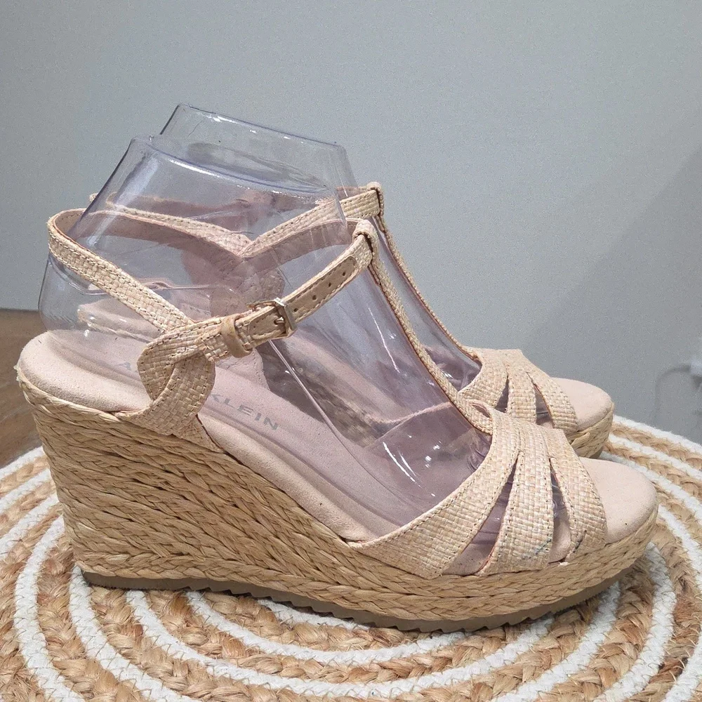Anne Klein anne klein